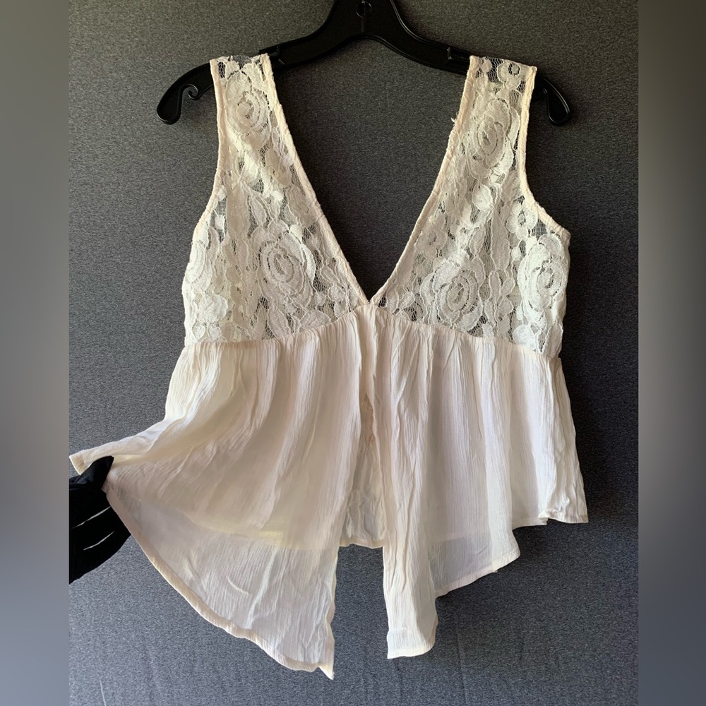 Flutter Boho Top Cream Blouse Delicate Size Small S